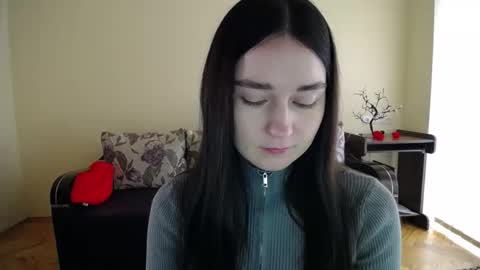 Jaklin online show from 11.03.25