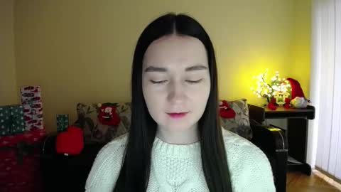 Jaklin online show from 12.23.25