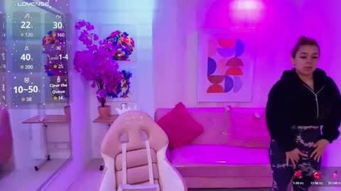 gabby_evanns online show from 10.07.25