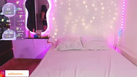 Snapshot of gabby_stone_ chatting on 02.11.26 Gabby online show from 02.11.26