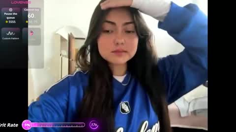 Snapshot of gabbyfoox chatting on 10.05.25 gabbyfoox online show from 10.05.25