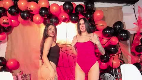 Snapshot of gabee7_ chatting on 10.16.25 NEW ACCOUNT Gabriella online show from 10.16.25