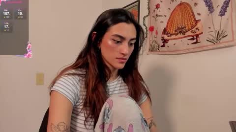 Snapshot of gabee7_ chatting on 11.06.25 NEW ACCOUNT Gabriella online show from 11.06.25