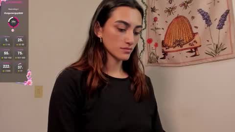 Snapshot of gabee7_ chatting on 11.19.25 NEW ACCOUNT Gabriella online show from 11.19.25