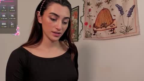 Snapshot of gabee7_ chatting on 11.27.25 NEW ACCOUNT Gabriella online show from 11.27.25