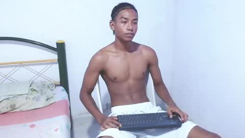 Snapshot of gabi_gol chatting on 05.15.26 gabi_gol online show from 05.15.26