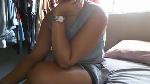 Snapshot of gabibrasil chatting on 03.06.26 gaby layla online show from 03.06.26