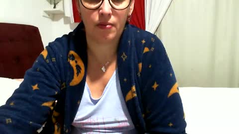 Snapshot of gabibrasil chatting on 07.09.26 gaby layla online show from 07.09.26