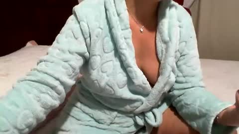 Snapshot of gabibrasil chatting on 07.19.26 gaby layla online show from 07.19.26