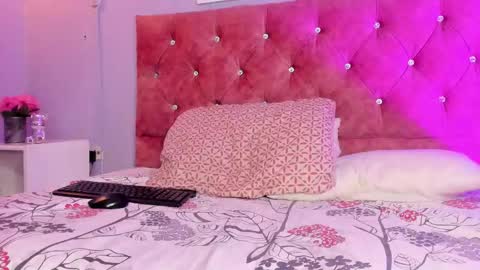 GABRIELA  online show from 04.30.26