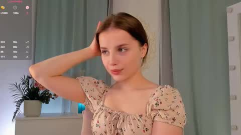 Snapshot of gabimeshuggah chatting on 11.08.25 Gabi online show from 11.08.25