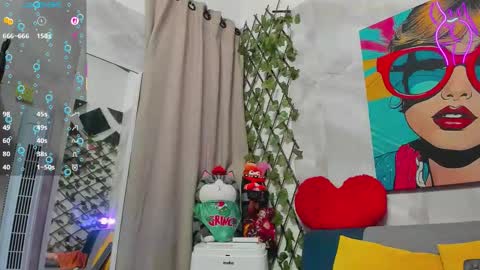 Snapshot of gabimorgan chatting on 12.04.25 Gabi Morgan online show from 12.04.25