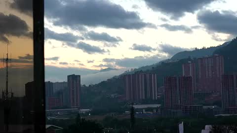 Gabriela salgado online show from 09.10.25