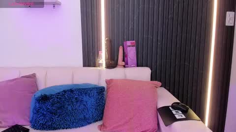 gabrielaa_miller_ online show from 09.09.25