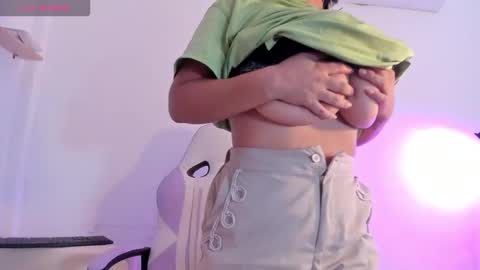 gabrielaa_miller_ online show from 11.20.25