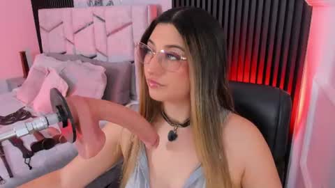 Gabriela Kassi online show from 07.24.26
