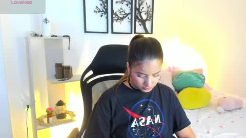 Gabriella online show from 04.13.26