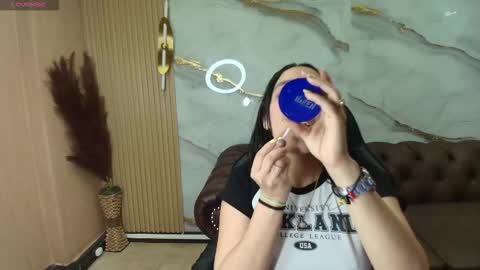 Gabriella online show from 12.19.25