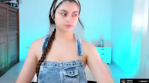 Snapshot of gabriellahoney18 chatting on 05.20.26 Gabriella online show from 05.20.26
