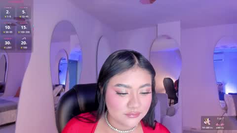 Gabriella Lee online show from 10.03.25