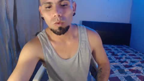 Snapshot of gabrielle_ramirez chatting on 02.07.25 Gabriel online show from 02.07.25