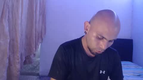 Snapshot of gabrielle_ramirez chatting on 02.21.25 Gabriel online show from 02.21.25