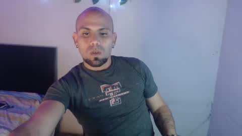 Snapshot of gabrielle_ramirez chatting on 09.08.25 Gabriel online show from 09.08.25