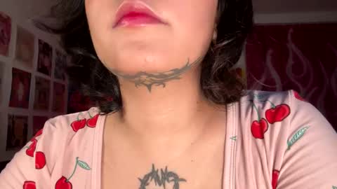 IG  gaby doll woo online show from 02.28.25