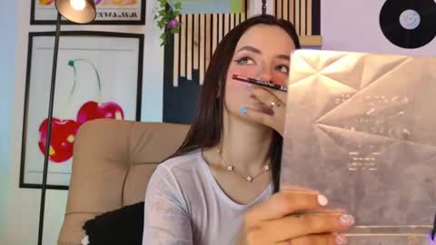 Gaby  online show from 09.18.25