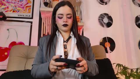 Snapshot of gaby_mason chatting on 10.15.25 Gaby online show from 10.15.25