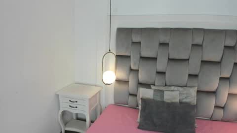 GABRIELA  online show from 11.19.25