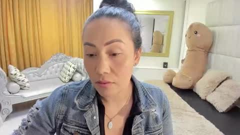 gabriela online show from 02.10.26