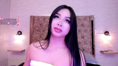 Snapshot of gabydesire chatting on 01.17.25  GABY DESIRE  online show from 01.17.25