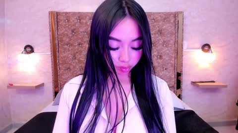 Snapshot of gabydesire chatting on 01.18.25  GABY DESIRE  online show from 01.18.25