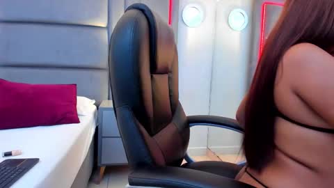 gabymoreau online show from 02.28.26