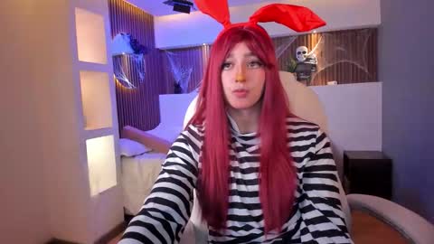 gabyrose9 online show from 10.30.25