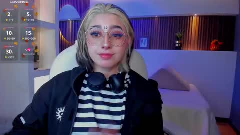 gabyrose9 online show from 11.10.25