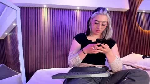 gabyrose9 online show from 04.29.26