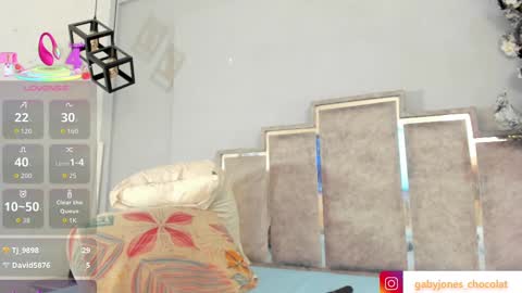 Snapshot of gabyyjones chatting on 09.14.25 gabyyjones online show from 09.14.25