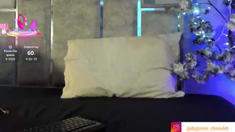 Snapshot of gabyyjones chatting on 09.20.25 gabyyjones online show from 09.20.25