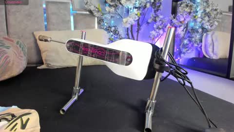 Snapshot of gabyyjones chatting on 10.10.25 gabyyjones online show from 10.10.25