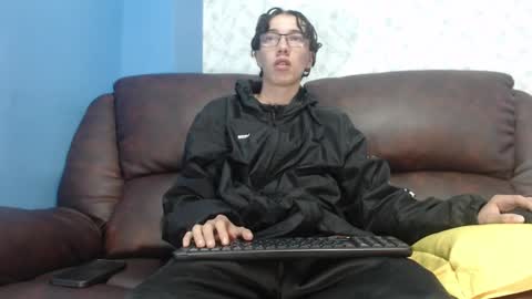 Snapshot of gadiel_sex chatting on 02.10.25 gadiel_sex online show from 02.10.25