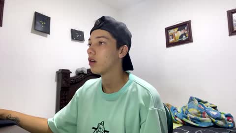 Snapshot of gadiel_sex chatting on 10.25.25 gadiel_sex online show from 10.25.25