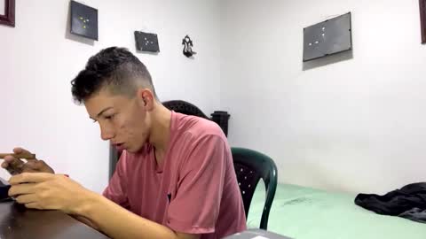 Snapshot of gadiel_sex chatting on 01.06.26 gadiel_sex online show from 01.06.26