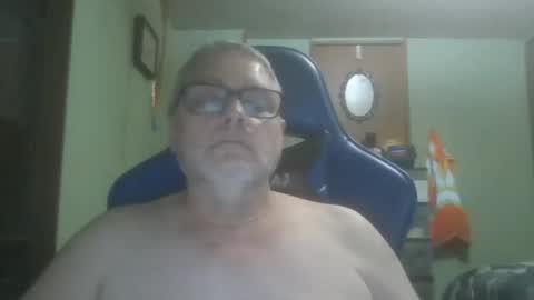 gadude45 online show from 10.24.25