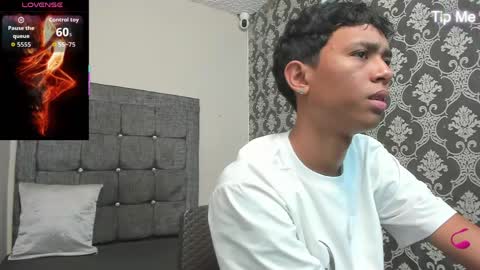 Snapshot of gael_d4v7 chatting on 04.05.26 Gael online show from 04.05.26