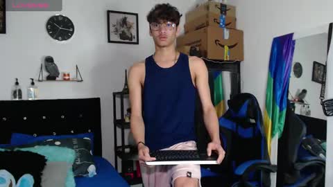 gael_jones online show from 09.10.25