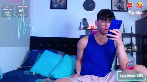 gael_jones online show from 10.06.25