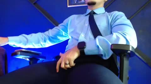 Snapshot of gael_williams3 chatting on 03.12.25 gael_williams3 online show from 03.12.25