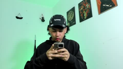 Gael Conner online show from 12.27.24